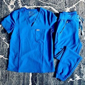 Figs Catarina Zamora Joggers Set